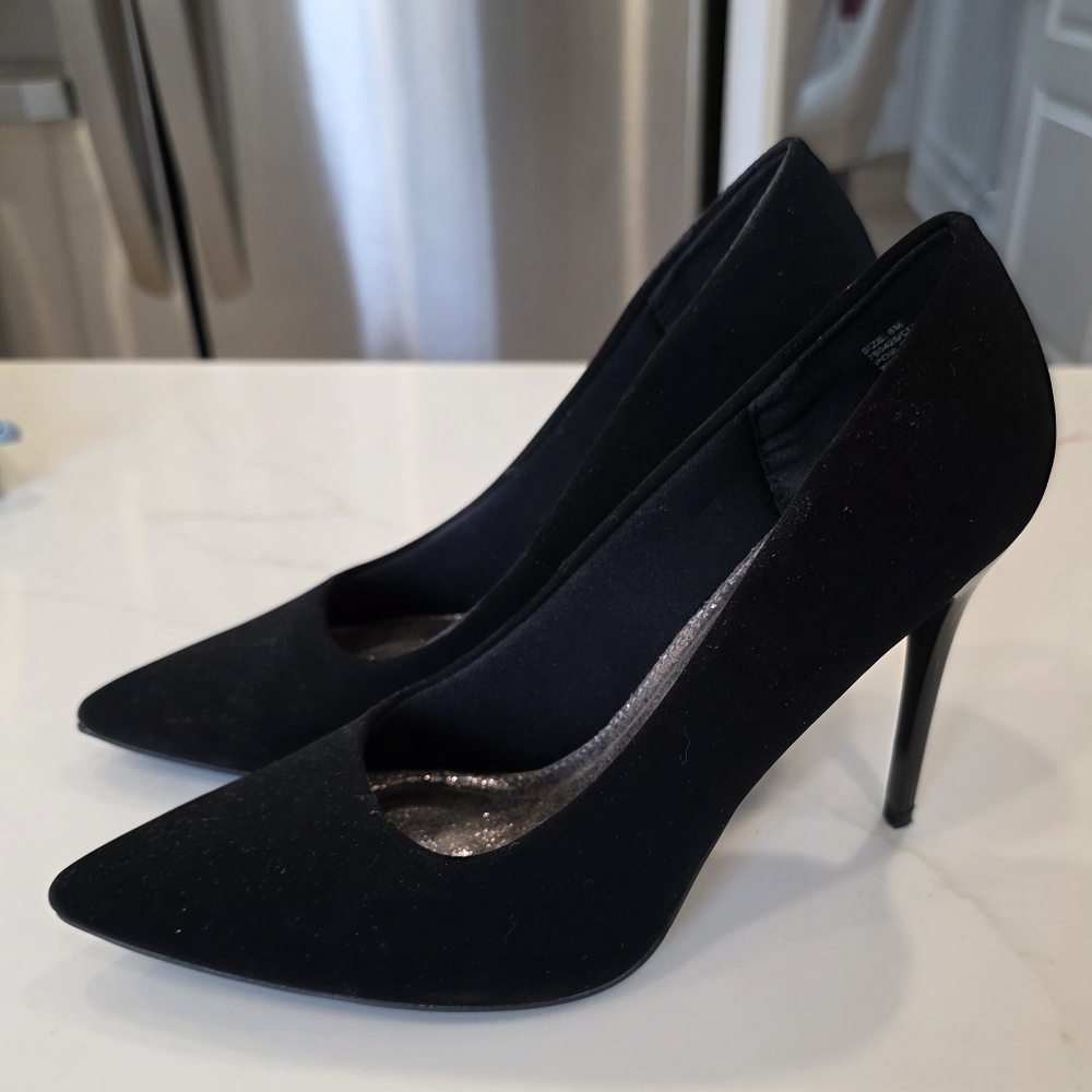 Elegant Black Stiletto Suede Heels